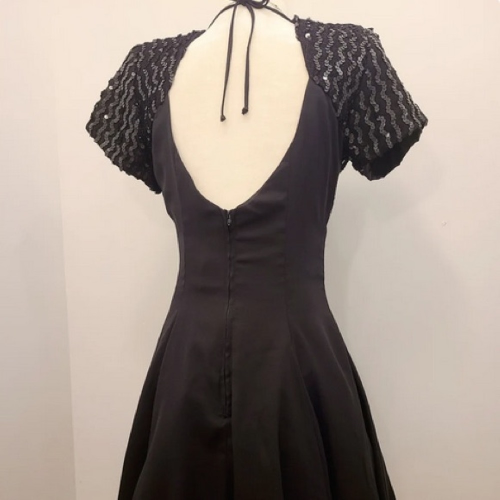 Vintage By Night’s 1980s Black Sequin Dress - Picture 2 of 4